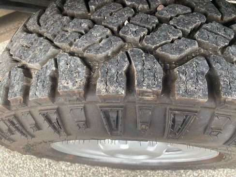 Used 2012 Ford F350 XL w/ Skid Plate Pkg AWD/4WD image 9