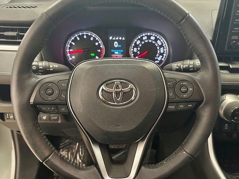 Used 2021 Toyota RAV4 XLE w/ Convenience Package AWD/4WD image 24