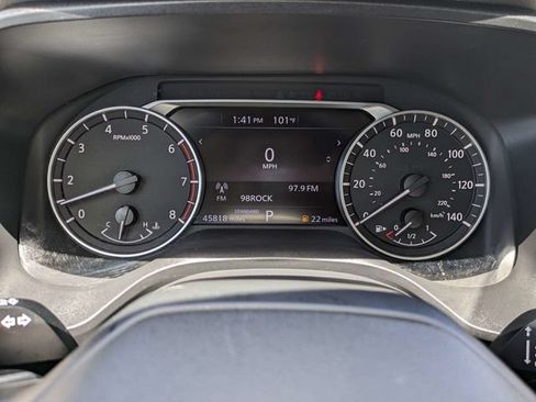 Used 2025 Nissan Rogue SV FWD image 25