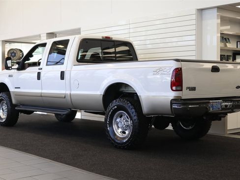 Used 2001 Ford F250 Lariat AWD/4WD image 6
