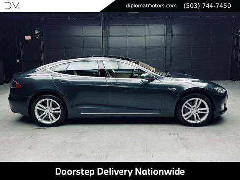 Used 2014 Tesla Model S 85 RWD image 8