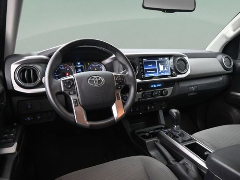 Used 2023 Toyota Tacoma SR5 w/ Technology Package RWD image 35