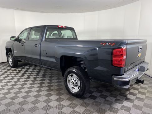 Used 2018 Chevrolet Silverado 2500 W/T AWD/4WD image 7