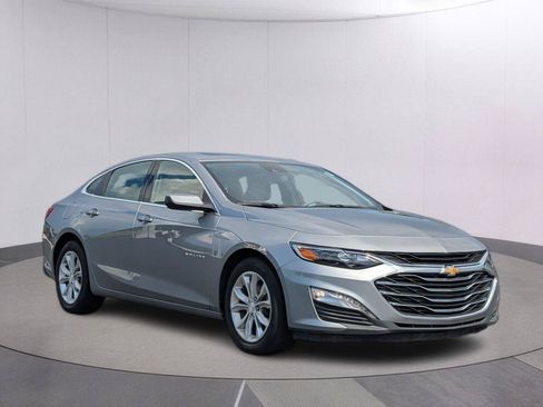 Used 2024 Chevrolet Malibu LT FWD image 5