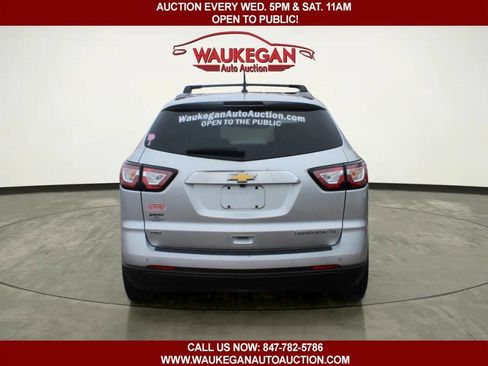 Used 2015 Chevrolet Traverse LT image 5