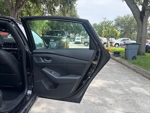 Used 2023 Honda Accord Sport image 18