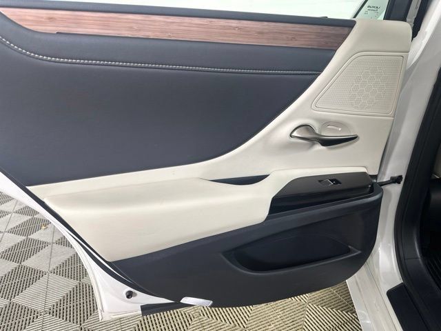 Used 2023 Lexus ES 350 w/ Premium Package FWD image 24