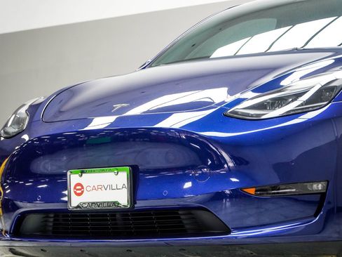 Used 2022 Tesla Model Y Performance image 2