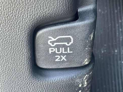 New 2026 Ford Explorer Active RWD image 13