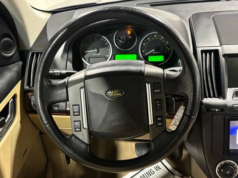 Used 2008 Land Rover LR2 HSE AWD/4WD image 13