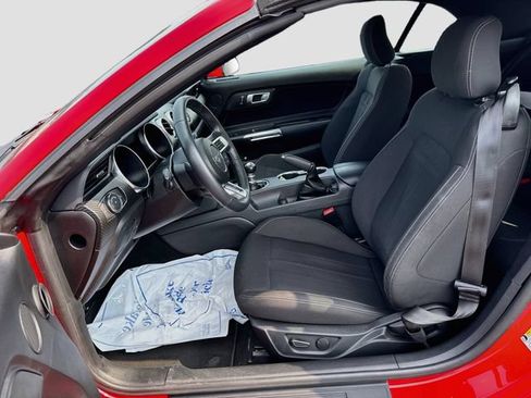 Certified 2022 Ford Mustang Convertible w/ Equipment Group 101A RWD image 27