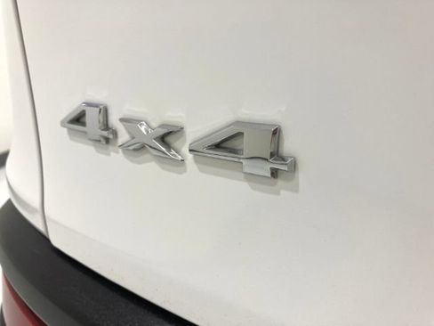 Used 2017 Jeep Cherokee Sport w/ Trailer Tow Group AWD/4WD image 14