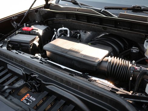 Used 2022 GMC Sierra 1500 Elevation image 33