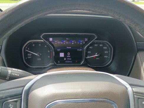 Used 2021 GMC Yukon SLT w/ SLT Premium Package AWD/4WD image 10