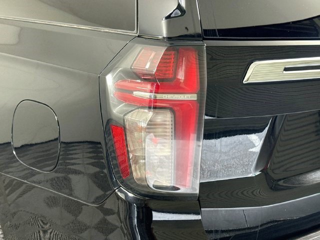 Used 2021 Chevrolet Suburban LS AWD/4WD image 35