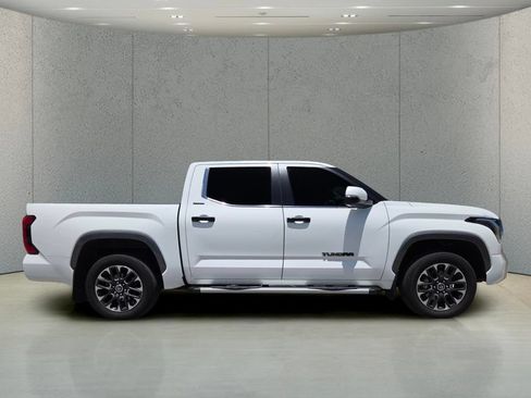 Used 2024 Toyota Tundra Limited AWD/4WD image 3