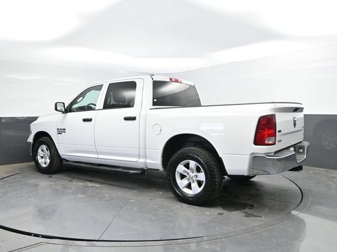 Used 2022 RAM 1500 Classic SLT AWD/4WD image 7