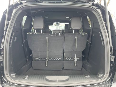 New 2026 Chrysler Voyager LX image 17