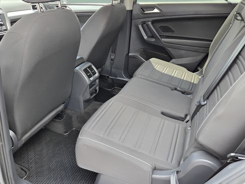 Certified 2023 Volkswagen Tiguan S FWD image 10