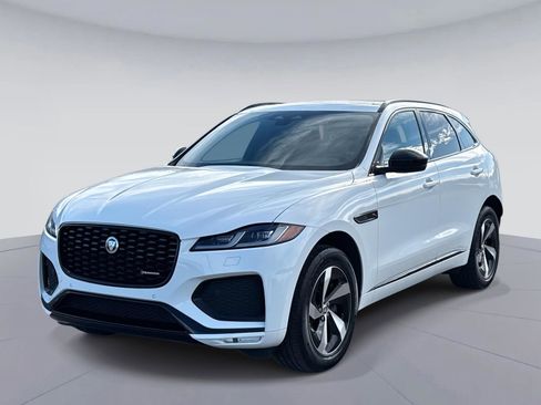Used 2024 Jaguar F-PACE R-Dynamic S image 8