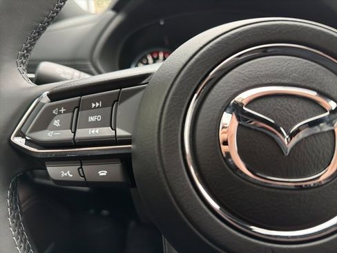New 2025 MAZDA CX-5 Signature image 20