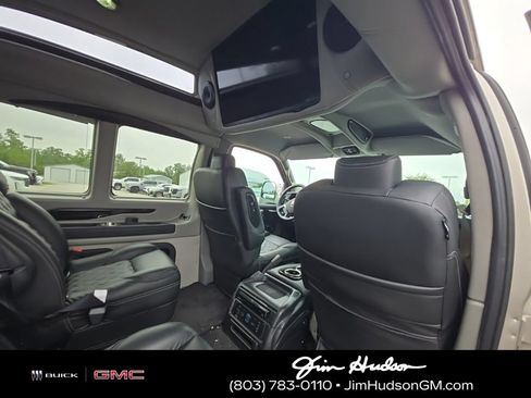 Used 2025 GMC Savana 2500 Extended w/ Driver Convenience Package RWD image 10