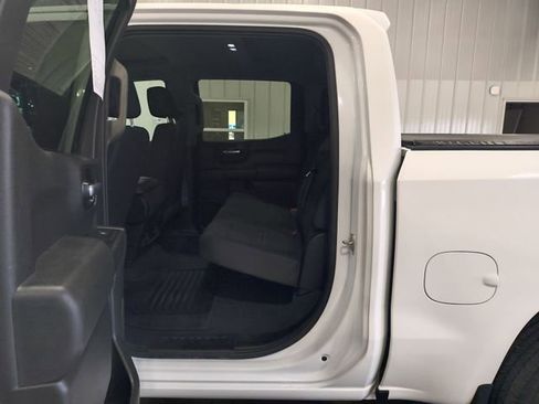 Used 2019 Chevrolet Silverado 1500 Custom AWD/4WD image 23