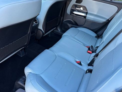 New 2026 Mercedes-Benz GLB 250 image 11