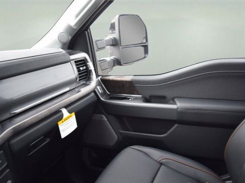 New 2026 Ford F250 Lariat w/ Lariat Ultimate Package image 14