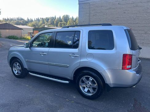 Used 2011 Honda Pilot Touring image 7