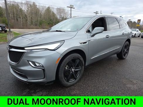 Used 2024 Buick Enclave Essence w/ Experience Buick Package image 4