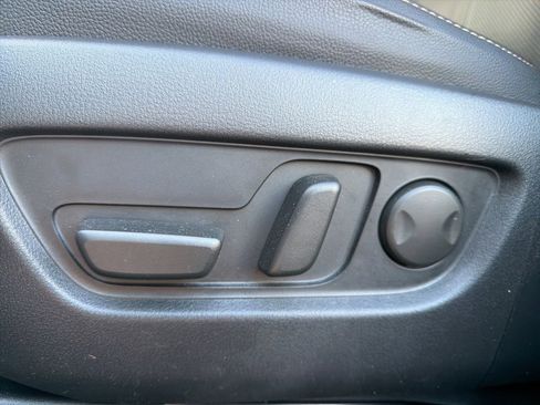 Used 2024 MAZDA CX-90 3.3 Turbo w/ Preferred Package image 11