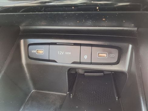 Used 2022 Hyundai Santa Cruz SEL w/ Activity Package image 9