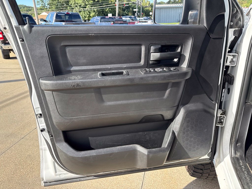 Used 2015 RAM 1500 Express AWD/4WD image 20
