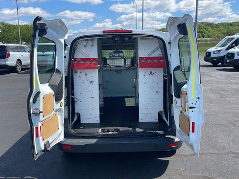 Used 2017 Ford Transit Connect XL FWD image 32