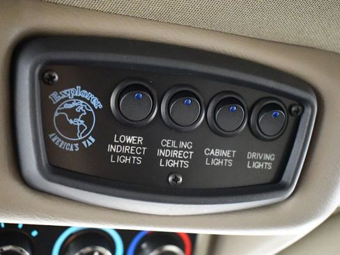 Used 2013 GMC Savana 1500 AWD image 69