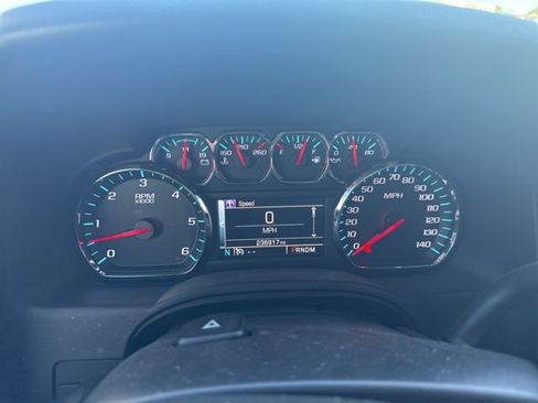 Used 2015 Chevrolet Tahoe LT w/ Texas Edition image 13