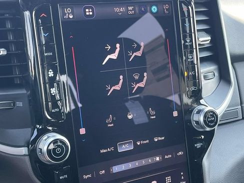 New 2027 RAM 2500 Big Horn AWD/4WD image 24