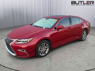Used 2018 Lexus ES 300h w/ Luxury Package FWD video 1