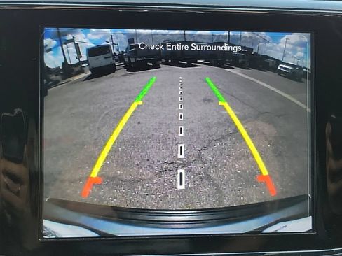 Used 2020 Jeep Grand Cherokee Altitude RWD image 25