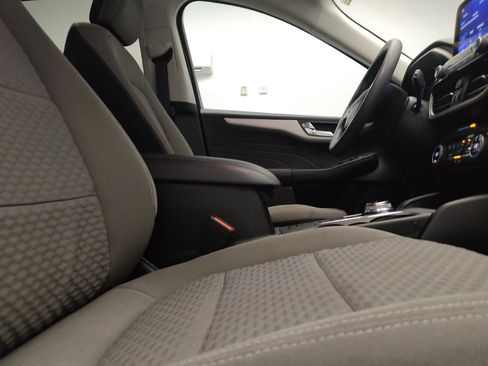 Used 2021 Ford Escape SE FWD image 21