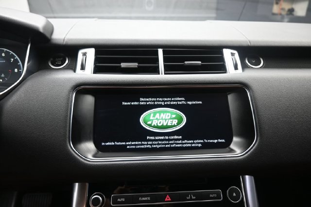 Used 2017 Land Rover Range Rover Sport AWD/4WD image 11