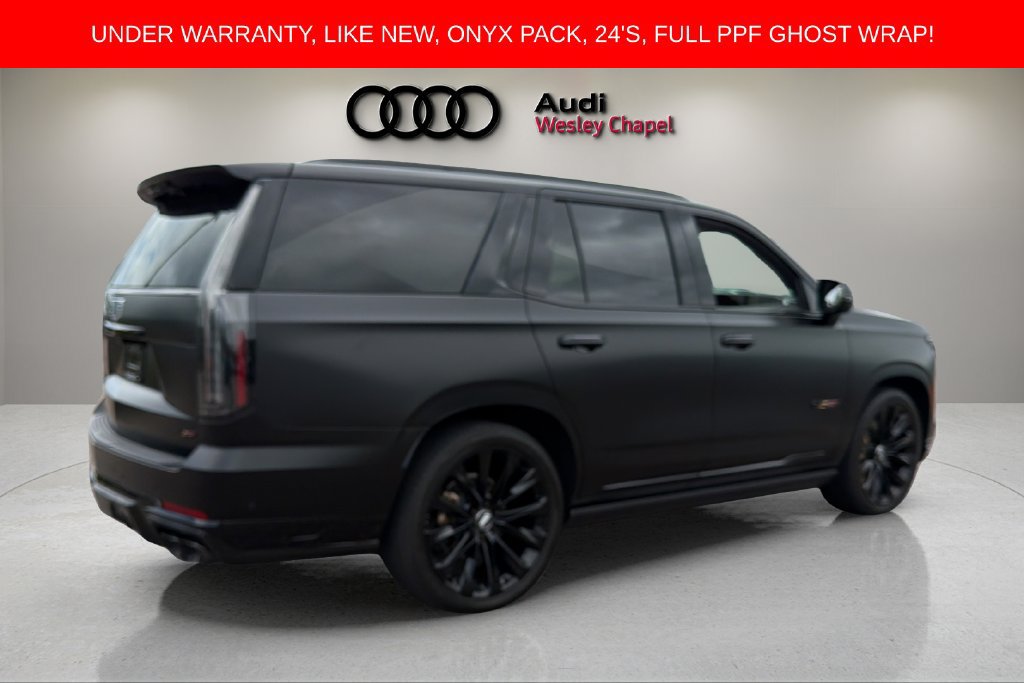 Used 2026 Cadillac Escalade V w/ LPO, ONYX Package AWD/4WD image 5