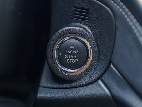 Used 2025 Subaru Outback Touring XT AWD/4WD image 28