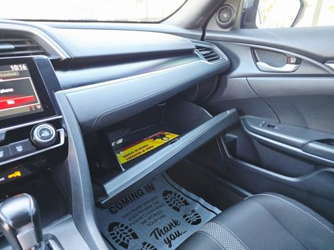 Used 2020 Honda Civic Sport image 23