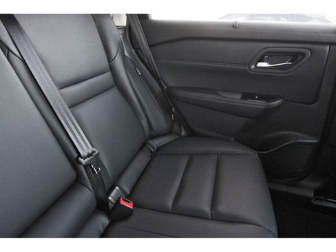 Certified 2026 Nissan Rogue SV w/ SV Premium Package FWD image 15