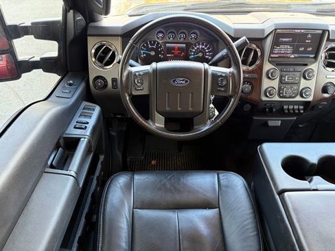 Used 2016 Ford F350 Lariat w/ Chrome Package image 11