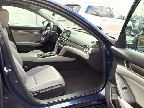 Used 2020 Honda Accord Hybrid image 24