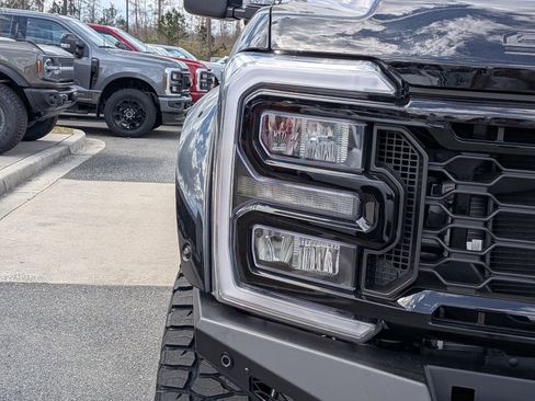 New 2026 Ford F250 Lariat w/ Black Appearance Package image 11