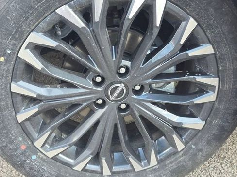 New 2026 Nissan Rogue Platinum w/ Platinum Premium Package image 8